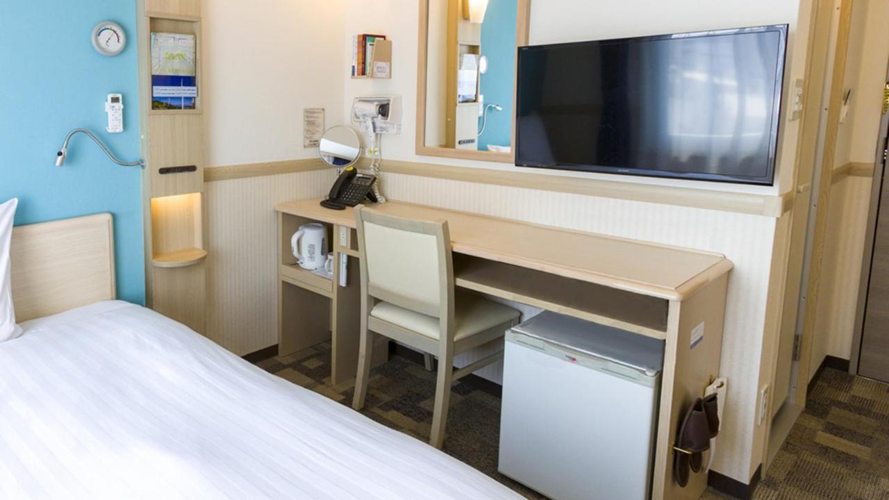 Toyoko Inn Matsudo Eki Higashi Guchi מראה חיצוני תמונה