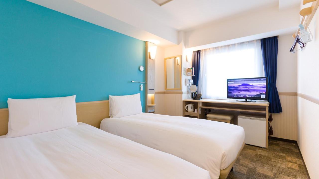 Toyoko Inn Matsudo Eki Higashi Guchi מראה חיצוני תמונה